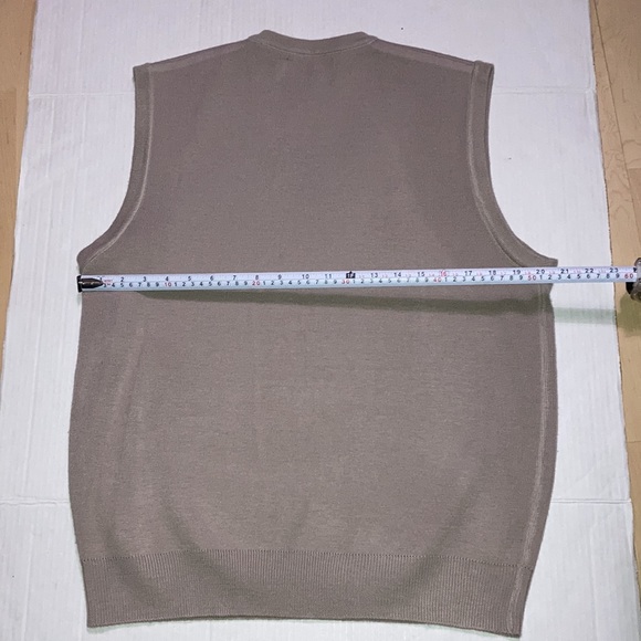 Bugatti logo acrylic vest size L - Picture 2 of 5